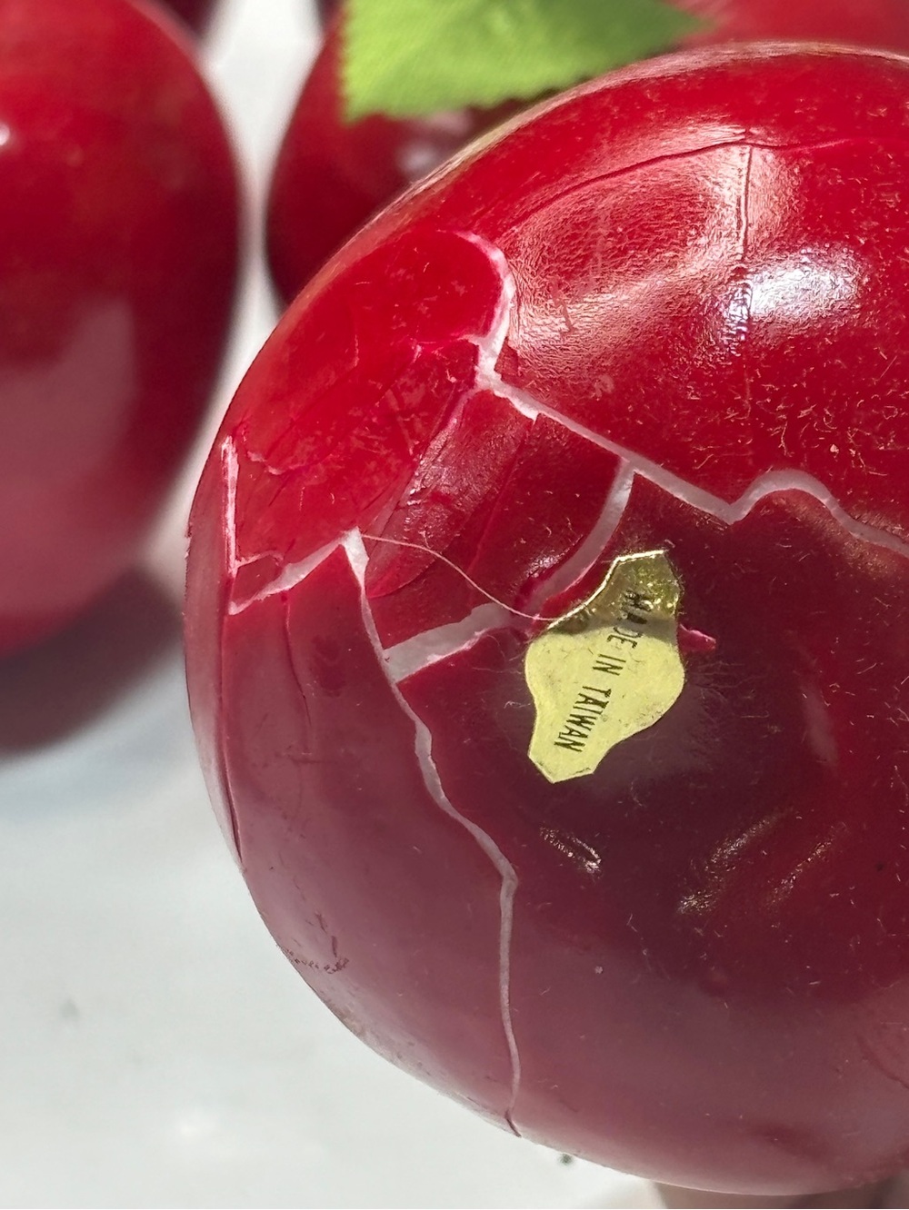 Christmas apples ornaments teacher students tree - Picture 6 of 10